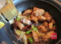 口蘑鹌鹑蛋烧肉的做法图解8