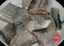 家常麻辣带鱼的做法图解1