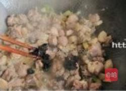 酸辣鸭丁的做法图解7