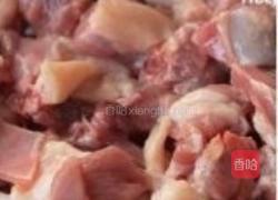 酸辣鸭丁的做法图解2