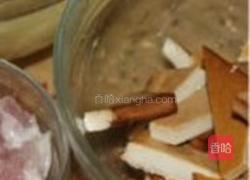 肉丁香干汇干煸土豆的做法图解2