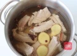 酸菜排骨炖粉条的做法图解4