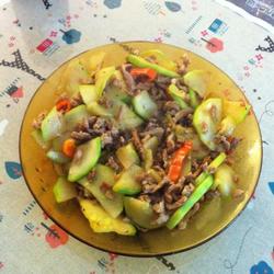 西葫芦炒肉的做法[图]