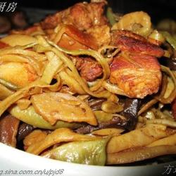 红焖肉炖三干的做法[图]