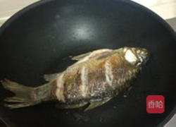 豆豉鲫鱼的做法图解3