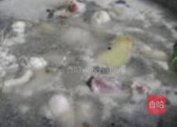 小香菇蒸鸡的做法图解2