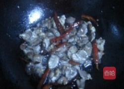 鸡胗炒黄瓜钱的做法图解3