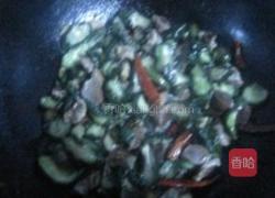 鸡胗炒黄瓜钱的做法图解4