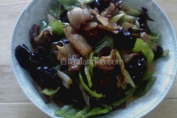 青椒木耳回锅肉
