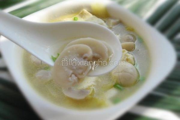 口蘑豆腐汤