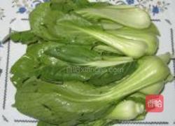 油菜炒木耳的做法图解1