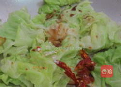 干煸手撕包菜的做法图解5