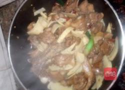 酸笋焖鸭的做法图解4