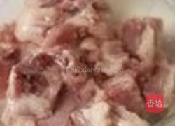 红葱头豆豉烧排骨的做法图解1