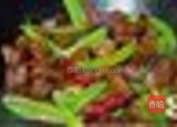 荷兰豆烧肉的做法图解5