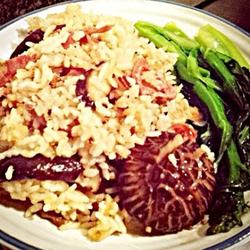 香菇腊肠煲仔饭的做法[图]