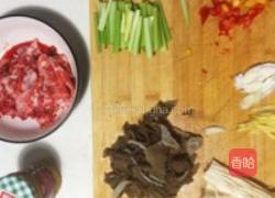 酸汤辣肥牛的做法图解2