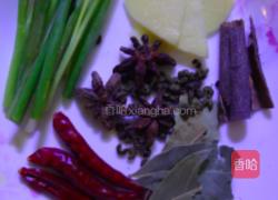 云南小毛豆煮花生的做法图解3