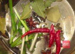 云南小毛豆煮花生的做法图解4