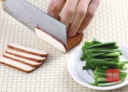 豉香韭菜香干的做法图解1