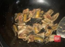 黄鳝炒韭黄的做法图解2