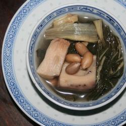 菜干莲藕花生汤的做法[图]