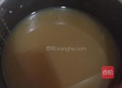 当归黄芪土鸡汤的做法图解2