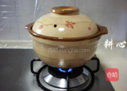 菜花虾米排骨汤的做法图解6