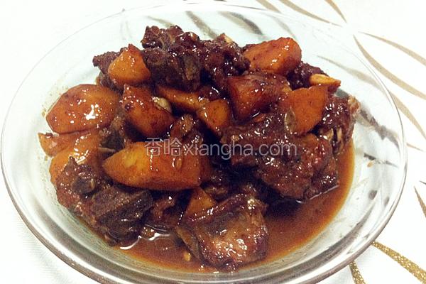 家传土豆烧排骨