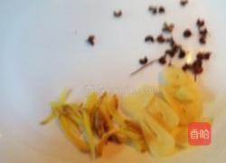 黑胡椒牛肉烩双椒的做法图解5