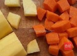 黄焖土豆的做法图解1