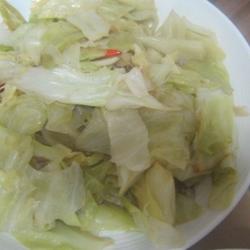 黑猪肉炒包菜的做法[图]