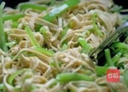 尖椒炒豆腐丝的做法图解3