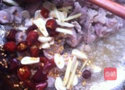 五花肉香干煲的做法图解4