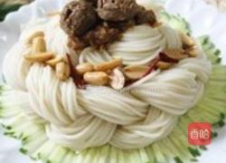 牛肉丸辫子蛋糕炸酱面的做法图解7