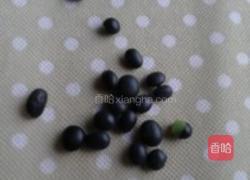 卤黑豆的做法图解1