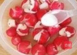 小葱拍萝卜的做法图解2