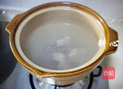 金针菜腐竹排骨汤的做法图解5