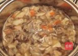 蘑菇蟹肉浓汤的做法图解5