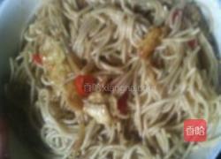 酸辣鸡蛋土豆炸酱面的做法图解15