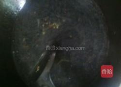 酸辣鸡蛋土豆炸酱面的做法图解9