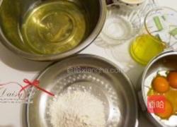 肉松蛋糕卷的做法图解1