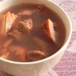 红枣莲藕煲鸭汤的做法[图]