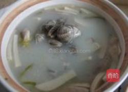 鸭掌杏鲍菇蛤蜊汤的做法图解8