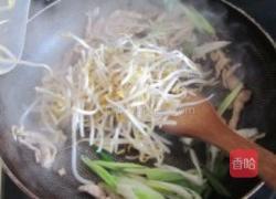 韭黄肉丝炒面的做法图解5