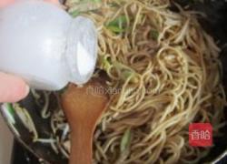 韭黄肉丝炒面的做法图解8