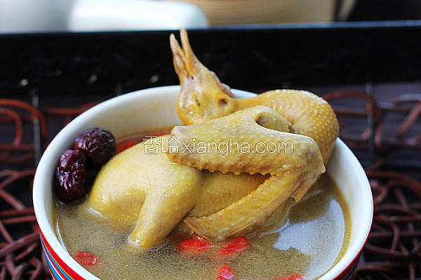 枣杞乳鸽汤