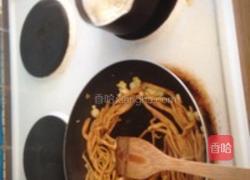 黄花菜蘑菇鸡蛋凉面的做法图解4