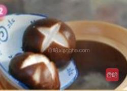 鲜菌鸡腿云吞汤煲的做法图解8