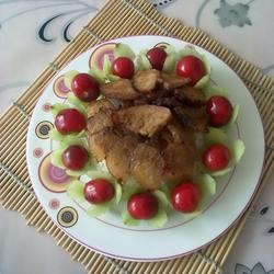 樱桃青瓜蜜汁烤肉饭的做法[图]